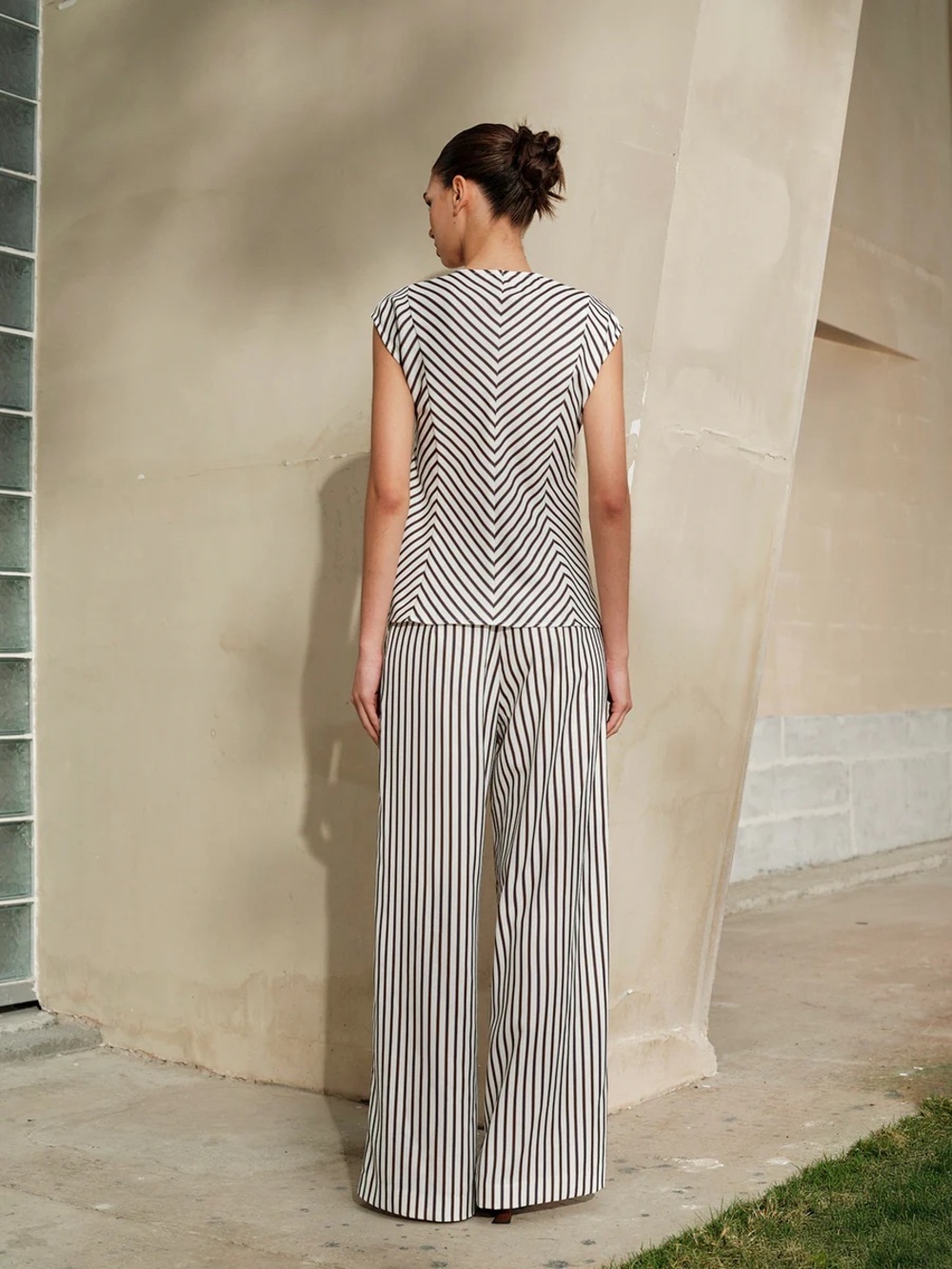 Commense 🖤 SET Striped Belted Top & Pants - Picture 3 of 16